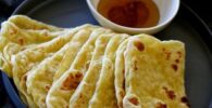 rghaif o msemen con relleno de almendras y miel