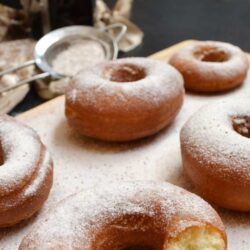 Rosquillas árabes para el té de canela, vainilla y azúcar con aceite de argán